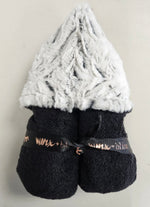 Load image into Gallery viewer, zebra snow black hooded towel